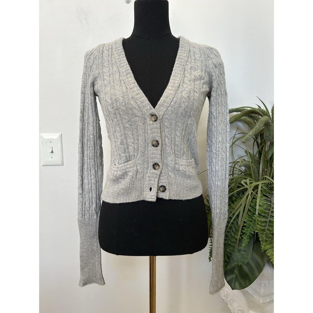 Vtg Y2K Abercrombie Fitch Grey Wool Cable Knit Cropped Cardigan Bella Swan M